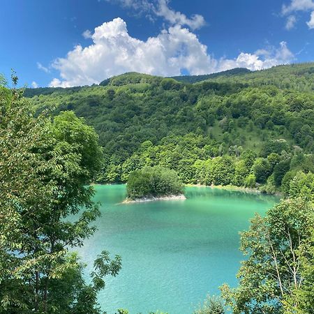 Utopia Lake View Teşila المظهر الخارجي الصورة